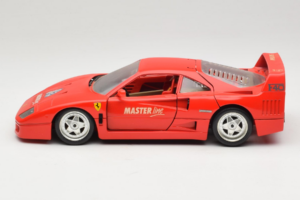Ferrari F40 Evoluzione Červený Master Line Bburago 1:18 3042-M1 Kov – obrázok 4 z 8