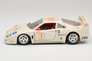 Ferrari F40 #1 Expert Biely 1987 Bburago 1:18 3332-W2 Kov – obrázok 4 z 8