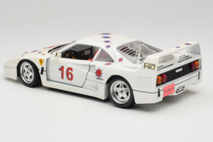 Ferrari F40 #16 Borsenmodells Biely Limited Edition 333 pcs 1987 Bburago 1:18 3332-W1 Kov – obrázok 7 z 8
