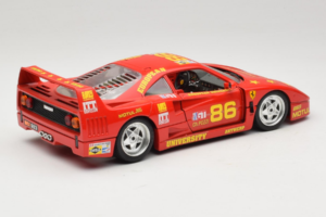 Ferrari F40 LM #86 Ch. Pozzi IMSA 24 Hours of Le Mans 1985 Červený Bburago 1:18 3332-P6 Kov – obrázok 3 z 8