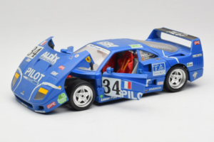 Ferrari F40 #34 M. Ferte / Thavenin / Palau Pilot Modrý 1987 Bburago 1:18 3032-B1 Kov – obrázok 2 z 8