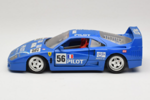 Ferrari F40 Pilot #56 Modrý Bburago 1:18 3332-BL1 Kov – obrázok 4 z 8