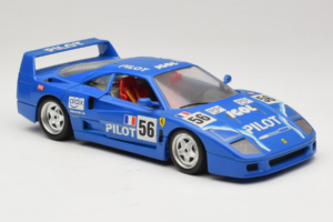 Ferrari F40 Pilot #56 Modrý Bburago 1:18 3332-BL1 Kov – obrázok 6 z 8