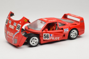 Ferrari F40 #56 Pilot Červený 1987 Bburago 1:18 3332-P2 Kov – obrázok 2 z 8