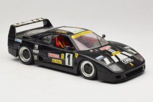 Ferrari F40 Pirelli Agip #1 Čierny Bburago 1:18 3332-B1 Kov – obrázok 6 z 8