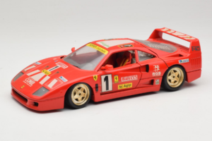 Ferrari F40 Pirelli Agip #1 Ferrari Club Italia Červený Bburago 1:18 3032-P2 Kov