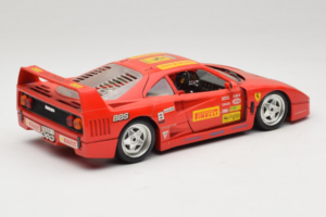 Ferrari F40 Pirelli BBS Červený Bburago 1:18 3032-P4 Kov – obrázok 3 z 8