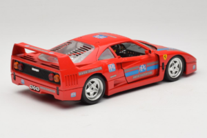 Ferrari F40 PPG Auto Refinish Červený Bburago 1:18 3332-P1 Kov – obrázok 3 z 8