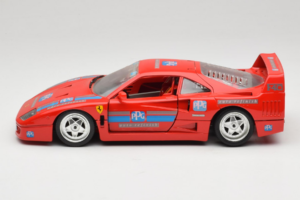 Ferrari F40 PPG Auto Refinish Červený Bburago 1:18 3332-P1 Kov – obrázok 4 z 8