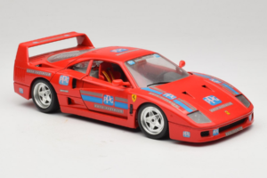 Ferrari F40 PPG Auto Refinish Červený Bburago 1:18 3332-P1 Kov – obrázok 6 z 8