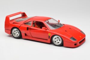 Ferrari F40 Červený Bburago 1:18 3032 Kov – obrázok 6 z 8