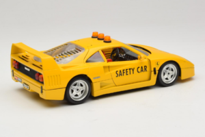 Ferrari F40 Safety Car Žltý Bburago 1:18 3032-Y2 Kov – obrázok 3 z 8