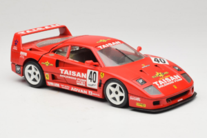 Ferrari F40 #40 T. Ohta / A. Reid Taisan Červený 1987 Bburago 1:18 3022-T1 Kov – obrázok 6 z 8