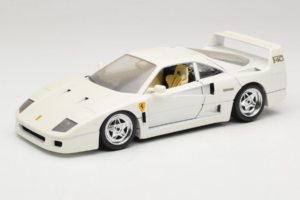 Ferrari F40 Biely Bburago 1:18 3332-W4 Kov