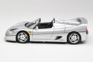 Ferrari F50 Kabriolet Strieborný Bburago 1:18 3372 Kov – obrázok 4 z 8
