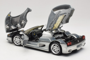 Ferrari F50 Kabriolet Chrome Silver Limitovaná Edícia Hot Wheels 1:18 25741 Kov – obrázok 5 z 8