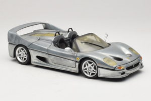 Ferrari F50 Kabriolet Chrome Silver Limitovaná Edícia Hot Wheels 1:18 25741 Kov – obrázok 6 z 8