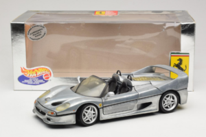 Ferrari F50 Kabriolet Chrome Silver Limitovaná Edícia Hot Wheels 1:18 25741 Kov – obrázok 8 z 8