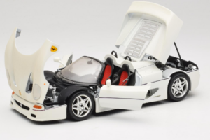 Ferrari F50 Kabriolet Biely Bburago 1:18 3352-W1 Kov – obrázok 2 z 8