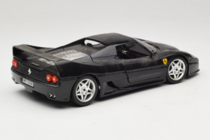 Ferrari F50 Coupe Čierny Bburago 1:18 3372-B1 Kov – obrázok 3 z 8
