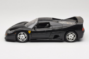 Ferrari F50 Coupe Čierny Bburago 1:18 3372-B1 Kov – obrázok 4 z 8