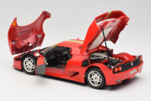 Ferrari F50 Coupe #6 Červený s Talianskou Vlajkou Bburago 1:18 3382-P1 Kov – obrázok 5 z 8