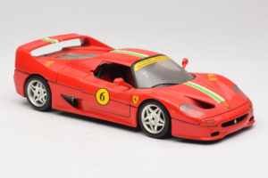 Ferrari F50 Coupe #6 Červený s Talianskou Vlajkou Bburago 1:18 3382-P1 Kov – obrázok 6 z 8