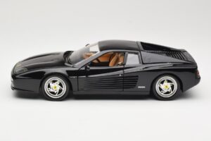 Ferrari F512M Čierny Hot Wheels 1:18 23922 Kov – obrázok 4 z 8