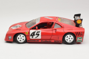 Ferrari 288 GTO Evoluzione #45 Červený Revell 1:18 48820 Kov – obrázok 4 z 8