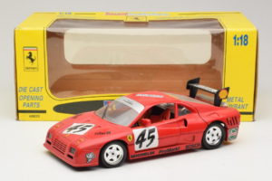 Ferrari 288 GTO Evoluzione #45 Červený Revell 1:18 48820 Kov – obrázok 8 z 8