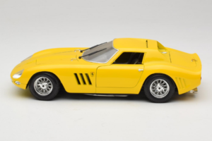 Ferrari 250 GTO Žltý Guiloy 1:18 67525 Kov – obrázok 4 z 8