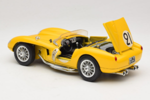 Ferrari 250 Testa Rossa #91 Žltý Limitovaná Edícia Bburago 1:18 3007-Y1 Kov – obrázok 5 z 8