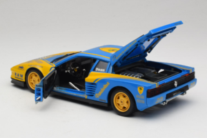 Ferrari Testarossa Bburago 1:18 7019 Kov – obrázok 5 z 8