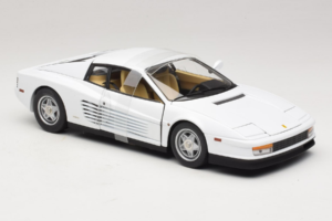 Ferrari Testarossa Biely Miami Vice Hot Wheels 1:18 P9904 Kov – obrázok 4 z 6