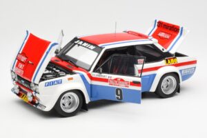 Fiat 131 Abarth Fiat France #9 J-C. Andruet / C. Delferrier Winner Rally Sanremo 1977 Kyosho 1:18 08375A Kov – obrázok 2 z 8