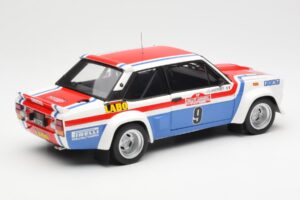 Fiat 131 Abarth Fiat France #9 J-C. Andruet / C. Delferrier Winner Rally Sanremo 1977 Kyosho 1:18 08375A Kov – obrázok 3 z 8