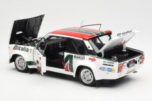 Fiat 131 Abarth #3 M. Alen / I. Kivimaki Winner Rally 1000 Lakes 1980 Kyosho 1:18 08376H Kov – obrázok 5 z 8