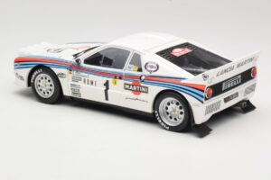 Fiat 242 & Lancia 037 Group B #1 W. Rohrl / C. Geistdorfer Rally Monte Carlo 1983 Otto 1:18 OT360 Živica – obrázok 5 z 7