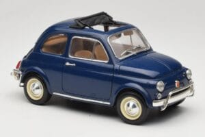 Fiat 500 L Modrý Bburago 1:18 3327 Kov – obrázok 6 z 8
