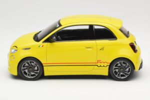 Abarth 500e Žltý IXO 1:18 MCG18498 Kov – obrázok 3 z 6