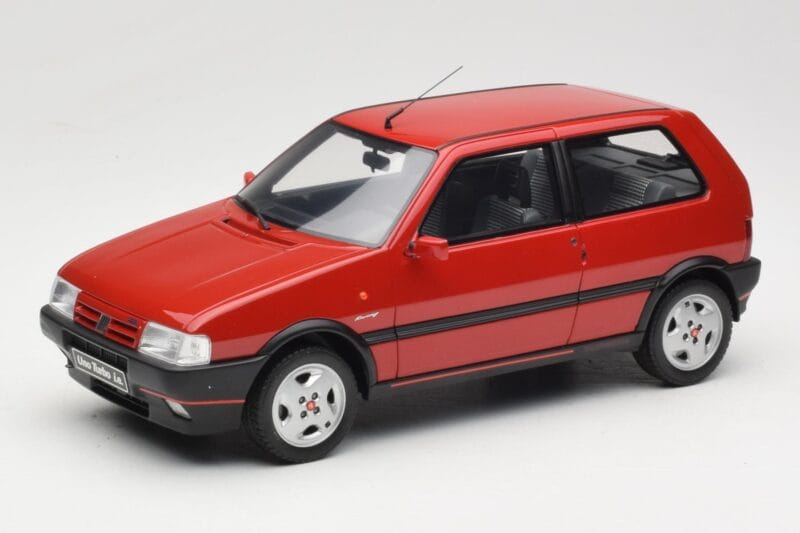 Fiat Uno Turbo IE Rosso Racing Otto 1:18 OT487 Živica