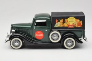 Ford Bache Coca-Cola Solido 1:18 9513 Kov – obrázok 4 z 8