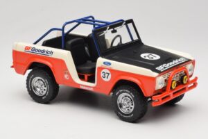 Ford Bronco Baja #37 1966 GreenLight 1:18 19037 Kov – obrázok 4 z 6
