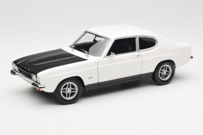 Ford Capri Mk1 RS 2600 Biely Čierny Minichamps 1:18 150089078 Kov
