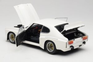 Ford Capri Mk1 RS 3100 Biely Minichamps 1:18 183748003-R1 Kov – obrázok 5 z 8