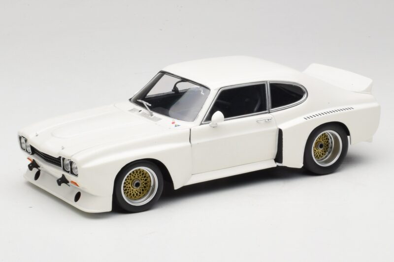 Ford Capri Mk1 RS 3100 Biely Minichamps 1:18 183748003-R1 Kov