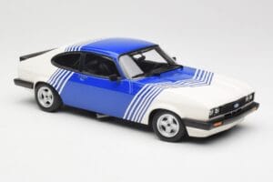 Ford Capri Mk2 3.0 Biely s Modrými Pruhmi Minichamps 1:18 155788600 Kov – obrázok 4 z 6