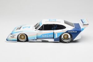 Ford Capri Turbo Gr.5 #1 H. Ertl Sachs DRM 1979 Minichamps 1:18 100798601 Kov – obrázok 4 z 8