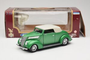 Ford Kabriolet Zelený Road Signature 1:18 92239 Kov – obrázok 8 z 8