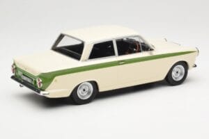 Ford Cortina Lotus White & Green Stripe MCG 1:18 MCG18434 Kov – obrázok 2 z 6
